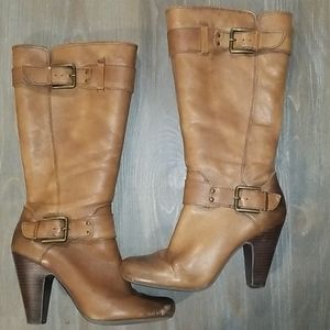 Arturo Chiang Size 9 heeled boots